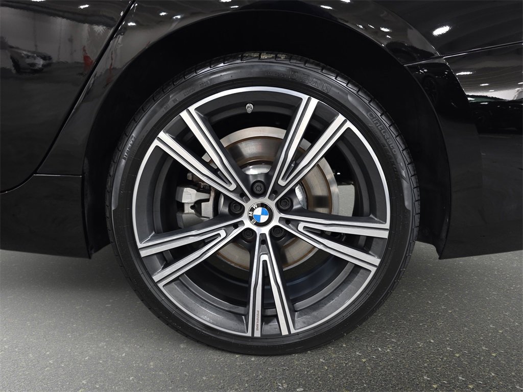 Certified 2023 BMW 330i xDrive Sedan w/ Convenience Package image 27