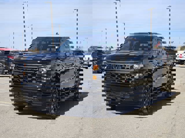 New 2026 Chevrolet Silverado 1500 Custom w/ Turbomax Blackout Package image 2