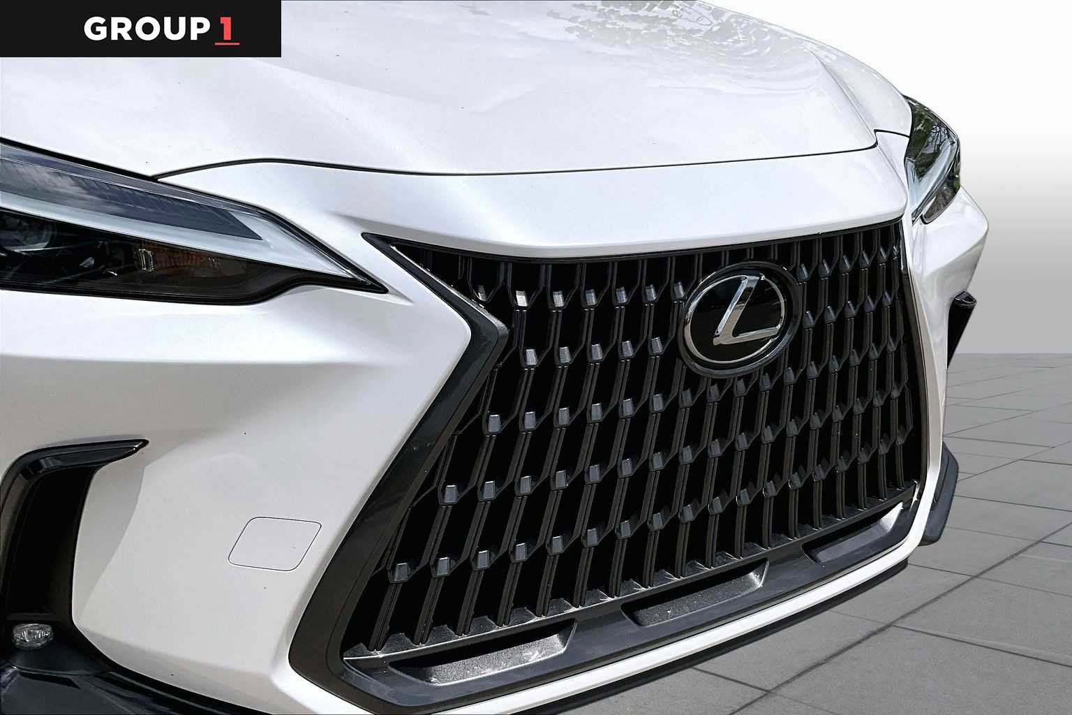 Used 2024 Lexus NX 250 FWD w/ Towing Package (2000 Lbs) image 27