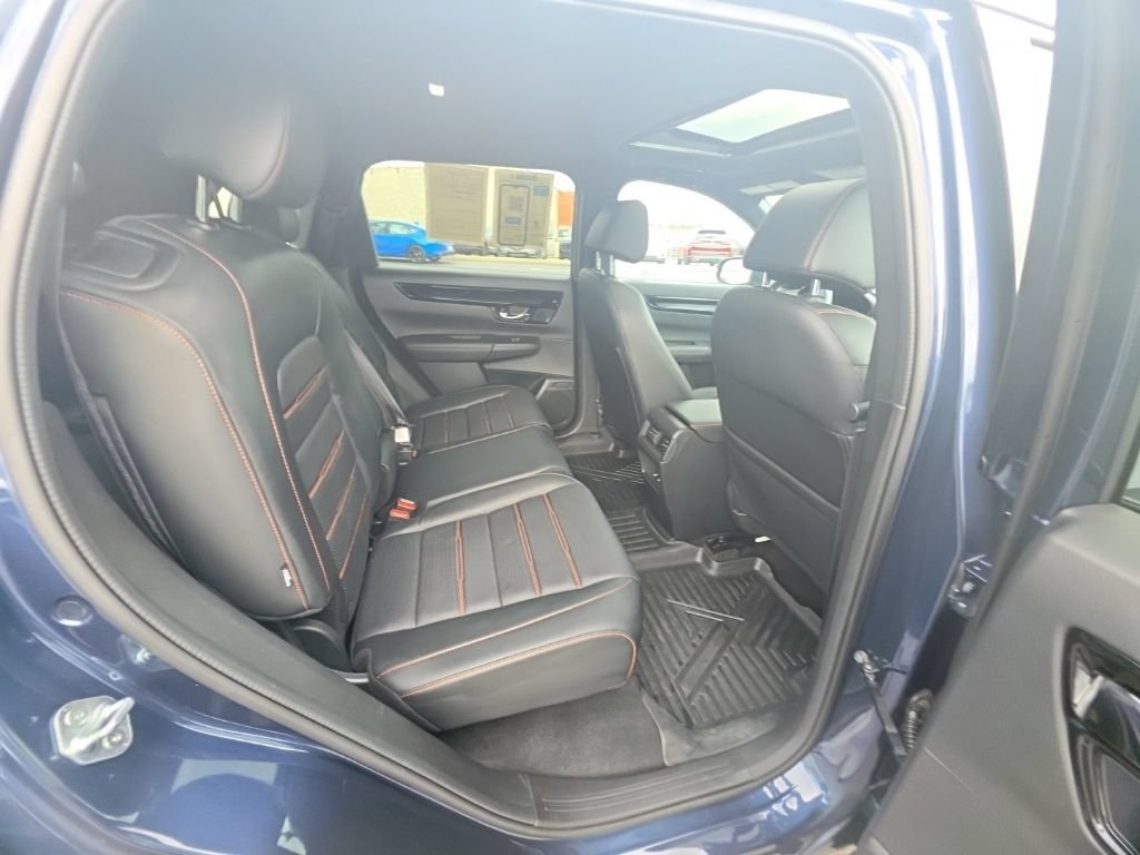 Used 2024 Honda CR-V Sport Touring image 32
