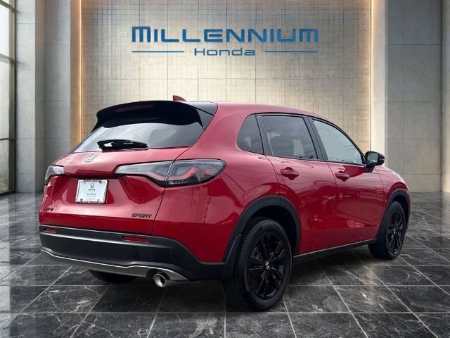 Certified 2026 Honda HR-V Sport image 5