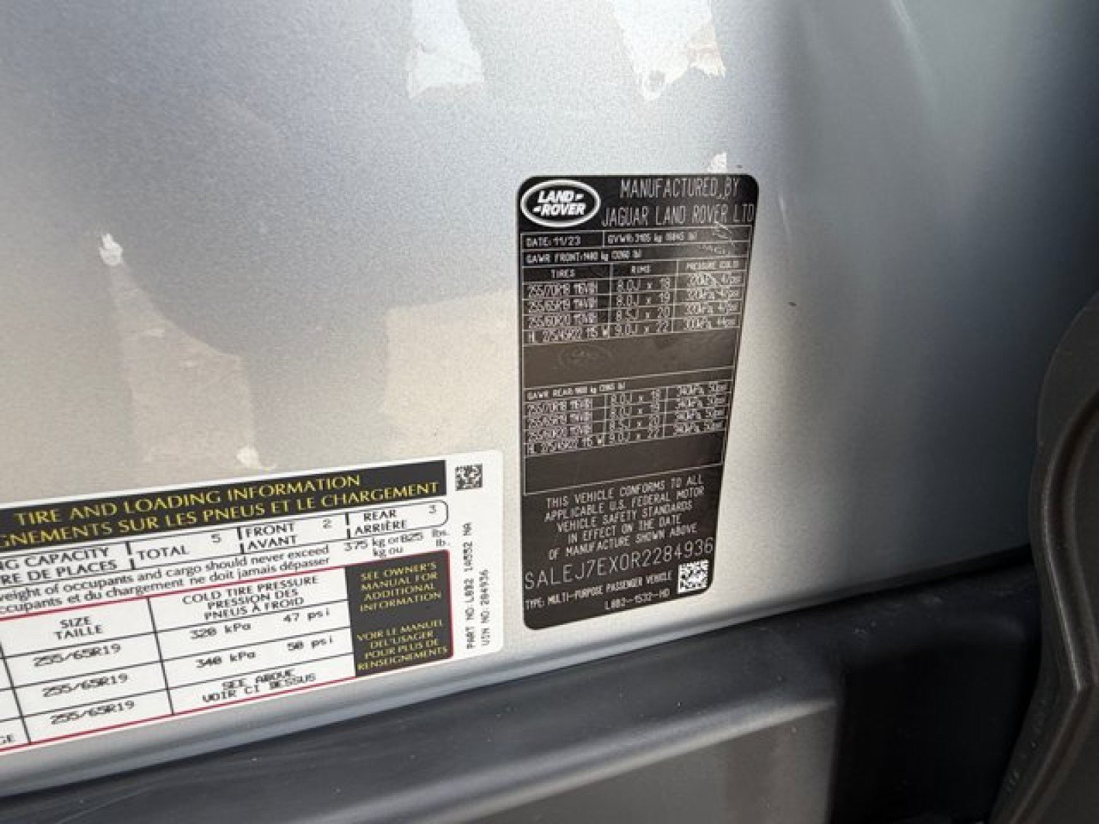 Certified 2024 Land Rover Defender 110 S AWD/4WD image 23