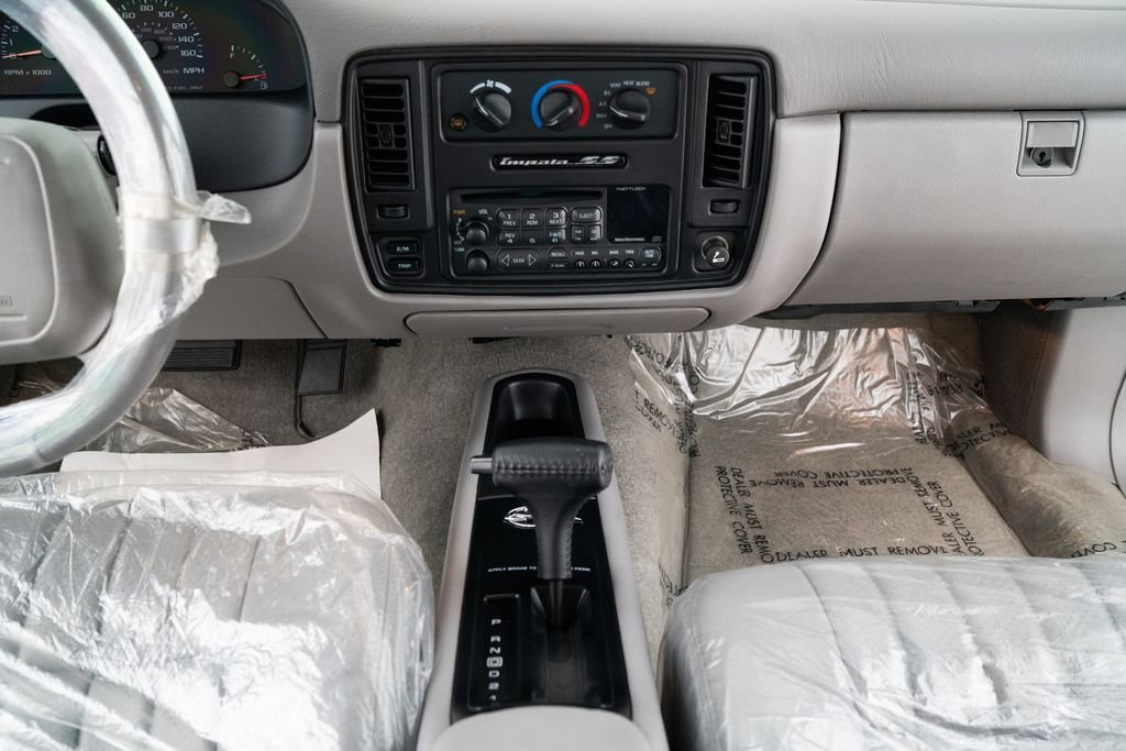 Used 1996 Chevrolet Impala SS image 13