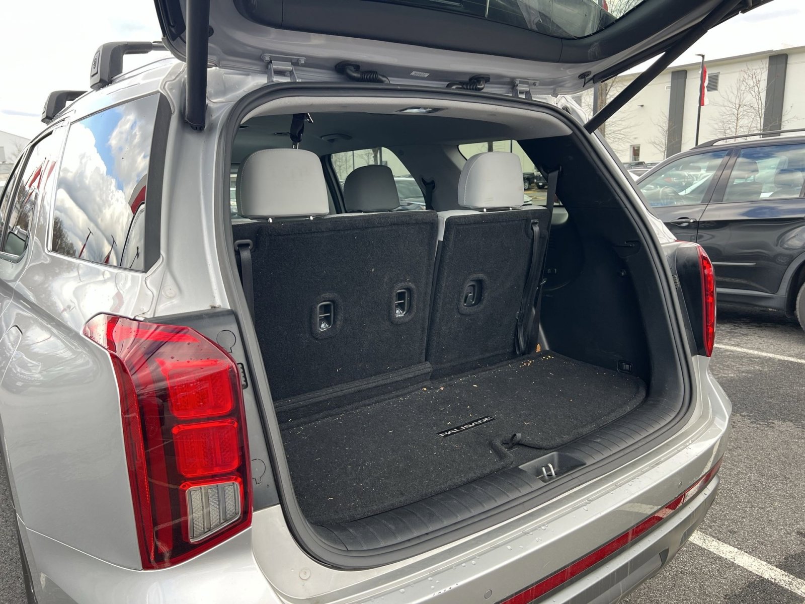 Used 2024 Hyundai Palisade SEL image 25