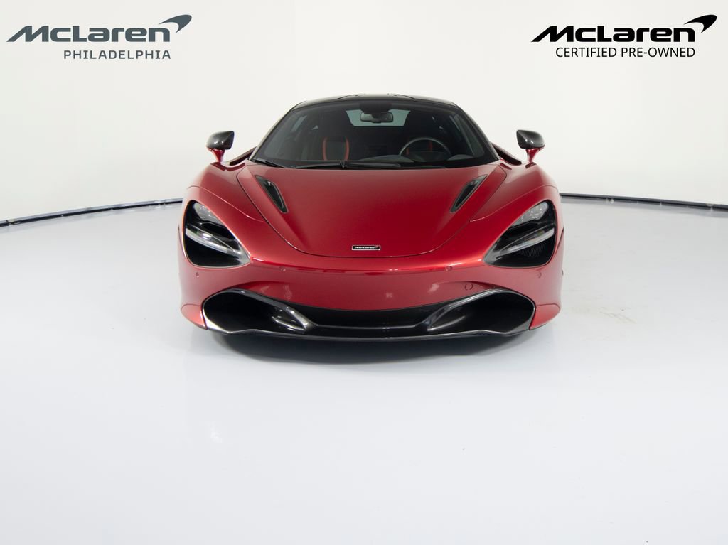 Used 2018 McLaren 720S RWD image 2