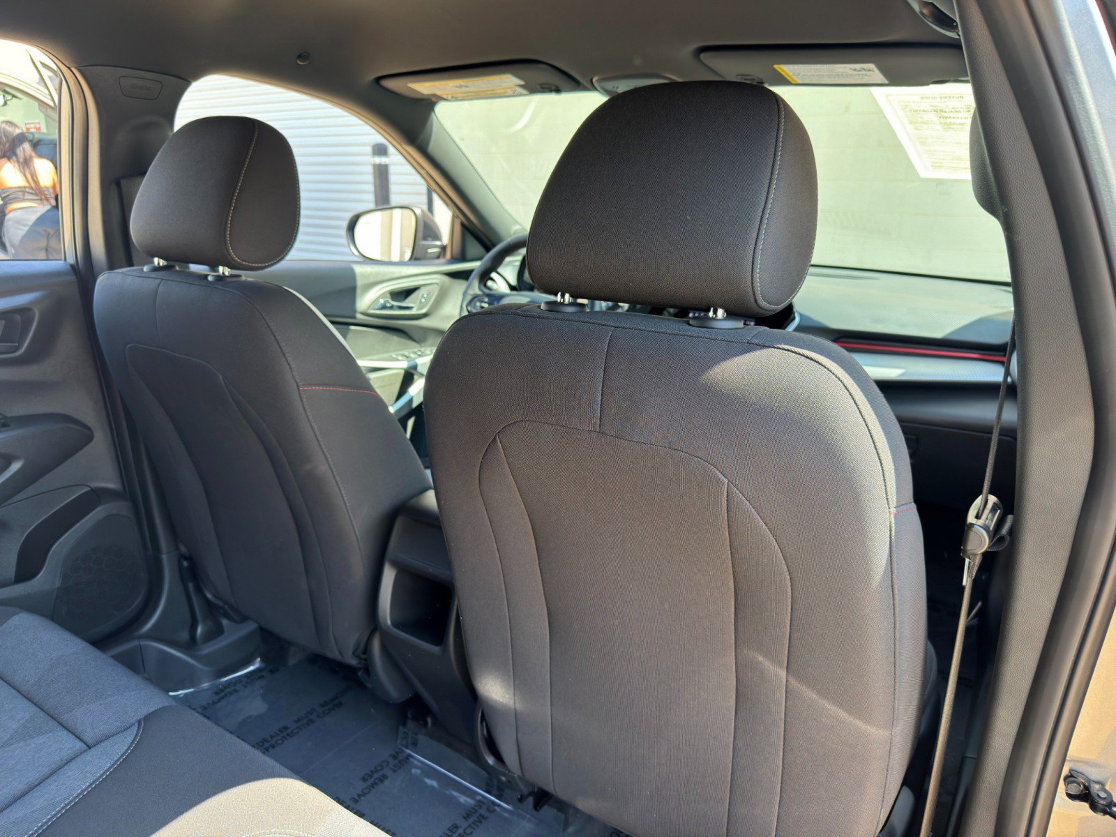 Used 2024 Chevrolet Trax RS w/ Driver Confidence Package FWD image 31