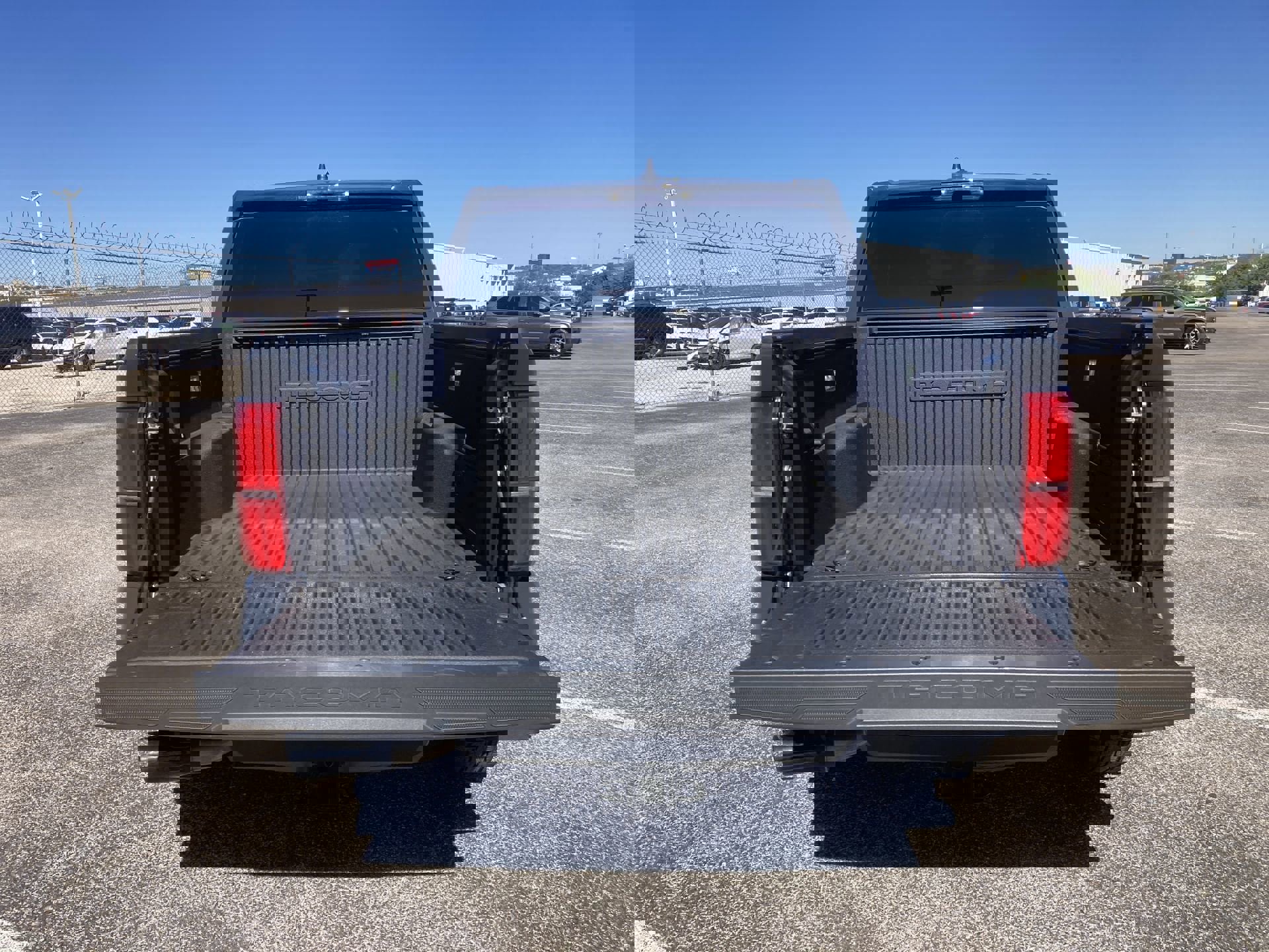 Used 2024 Toyota Tacoma TRD Sport image 21