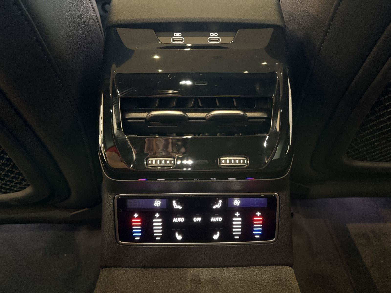 New 2026 Audi A6 Premium Plus AWD/4WD image 23
