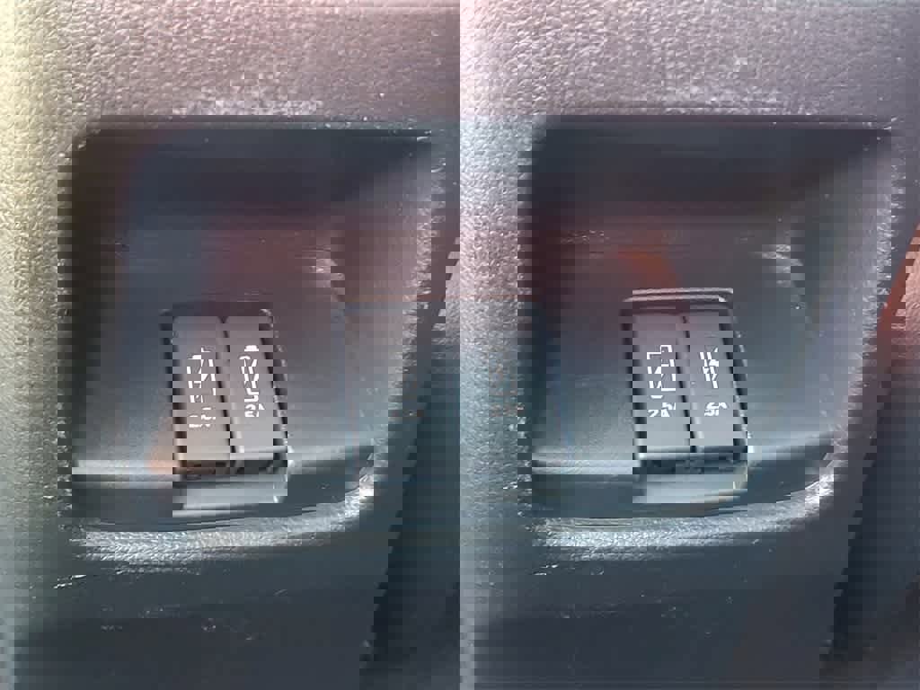 Used 2020 Honda CR-V Touring image 14