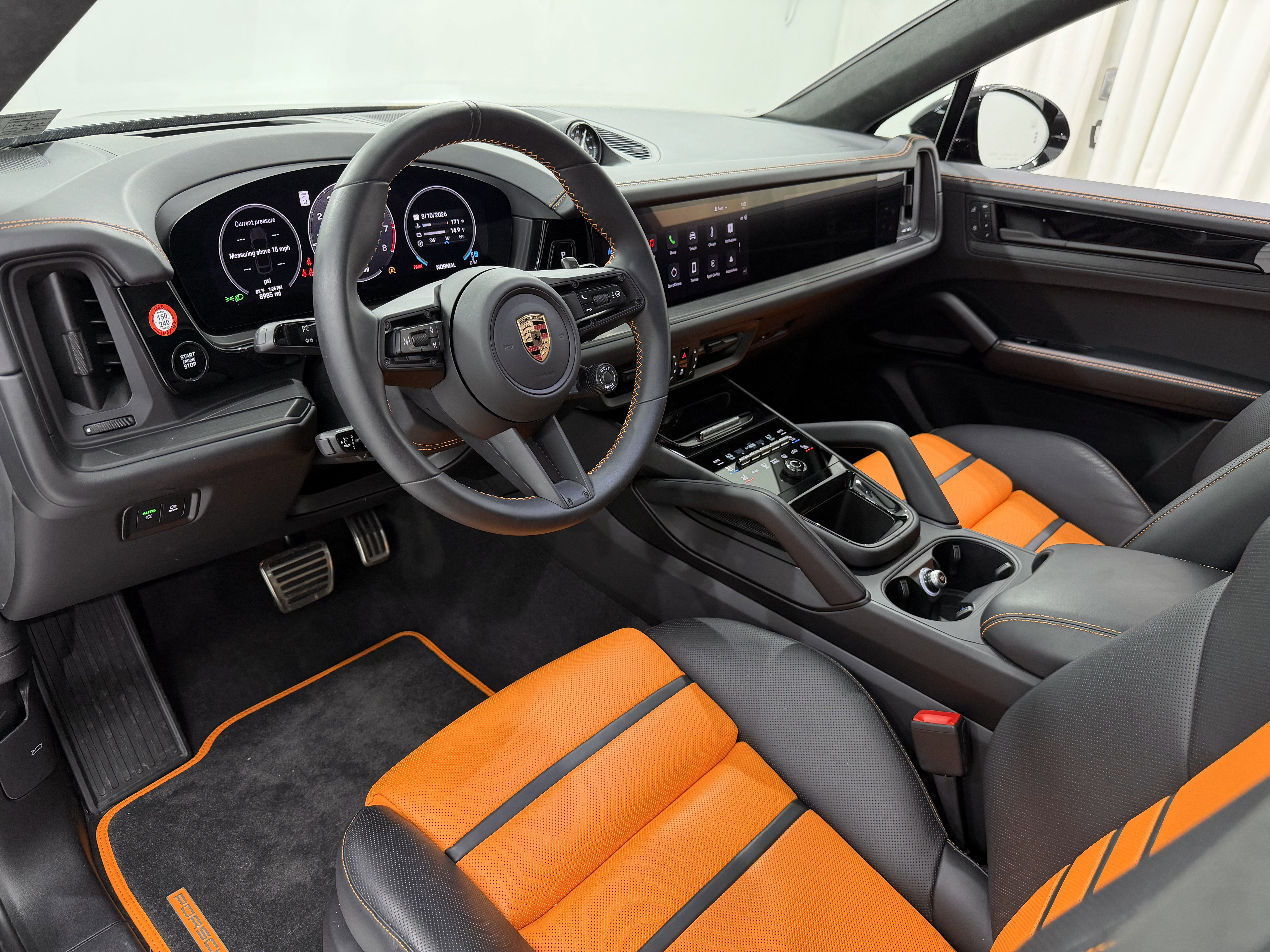 Certified 2025 Porsche Cayenne GTS image 4