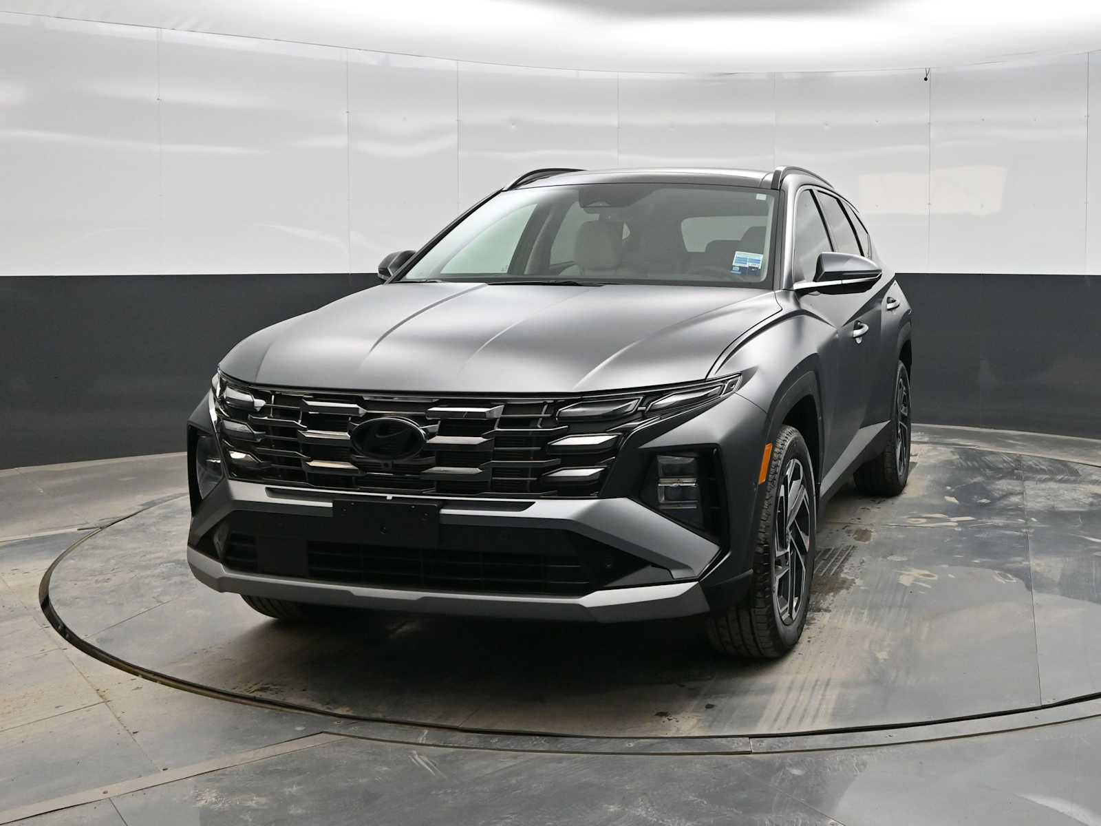 New 2026 Hyundai Tucson Limited w/ Tow & Go Package image 3