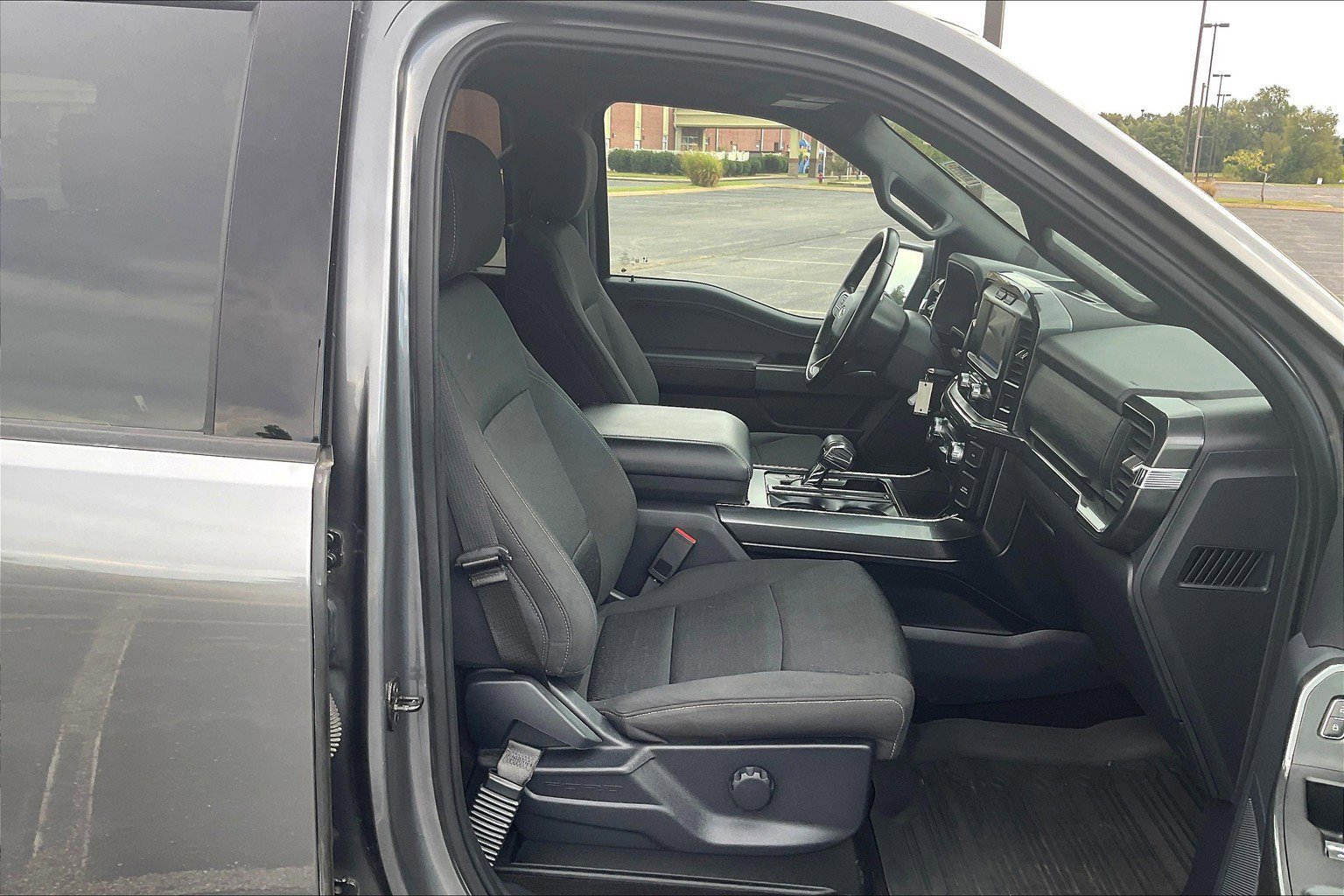 Certified 2022 Ford F150 XLT w/ Equipment Group 301A Mid image 8