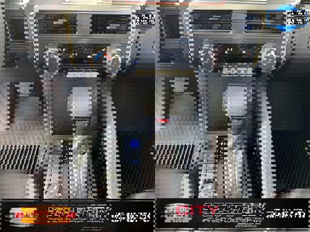 Used 2025 Toyota Tacoma TRD Off-Road image 23