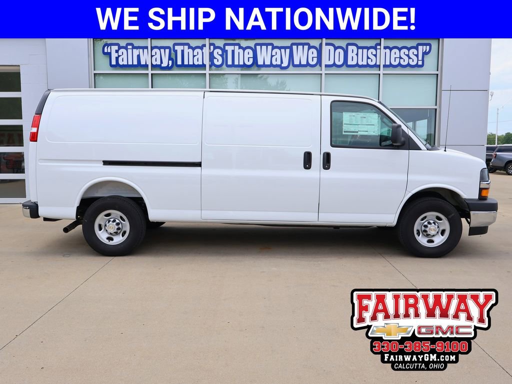 New 2026 Chevrolet Express 3500 Extended w/ Driver Convenience Package