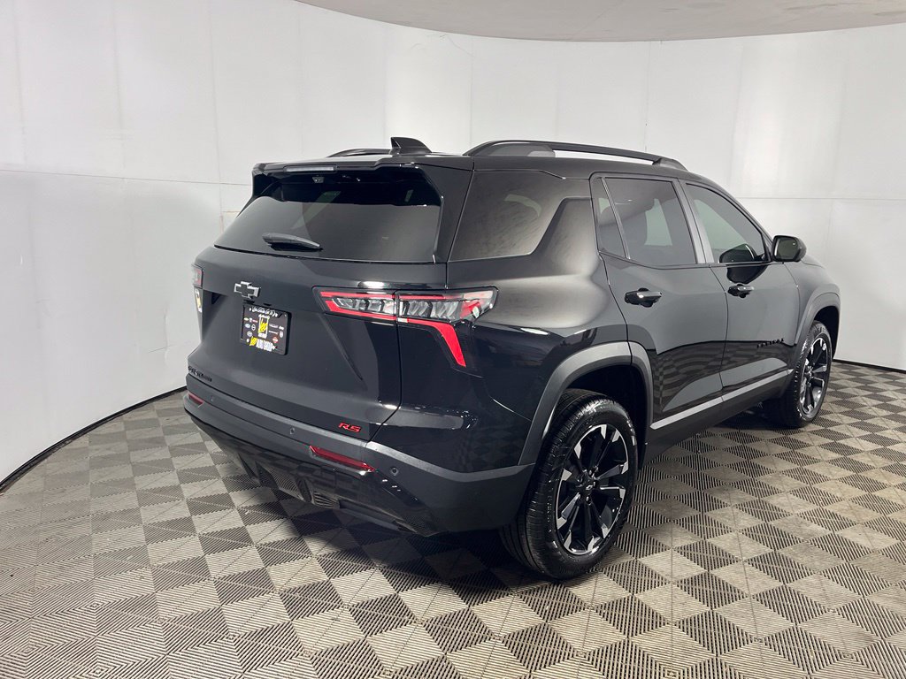 New 2027 Chevrolet Equinox RS w/ Safety and Technology Package AWD/4WD image 4
