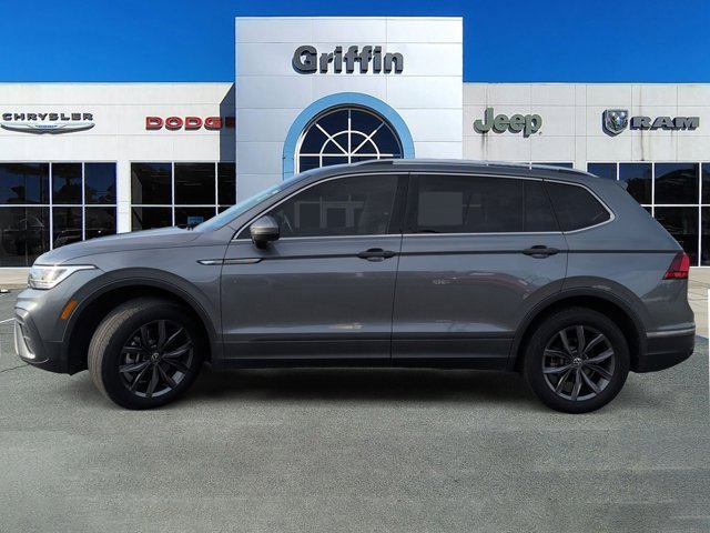 Used 2023 Volkswagen Tiguan SE image 10