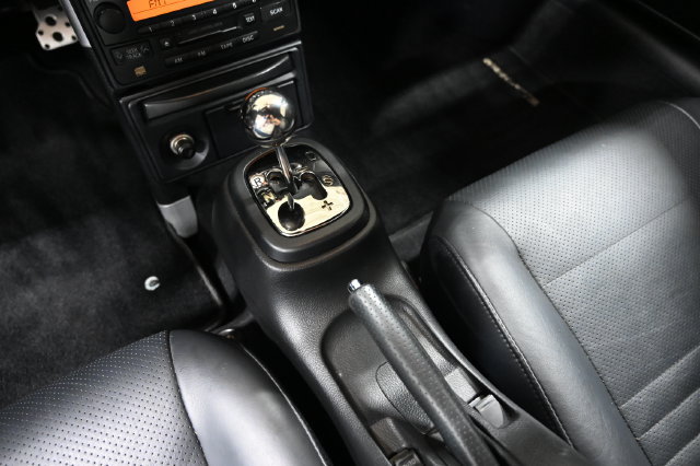 Used 2003 Toyota MR2 RWD image 20