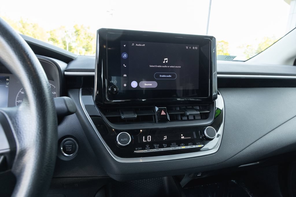 Certified 2025 Toyota Corolla LE w/ Convenience Package FWD image 17
