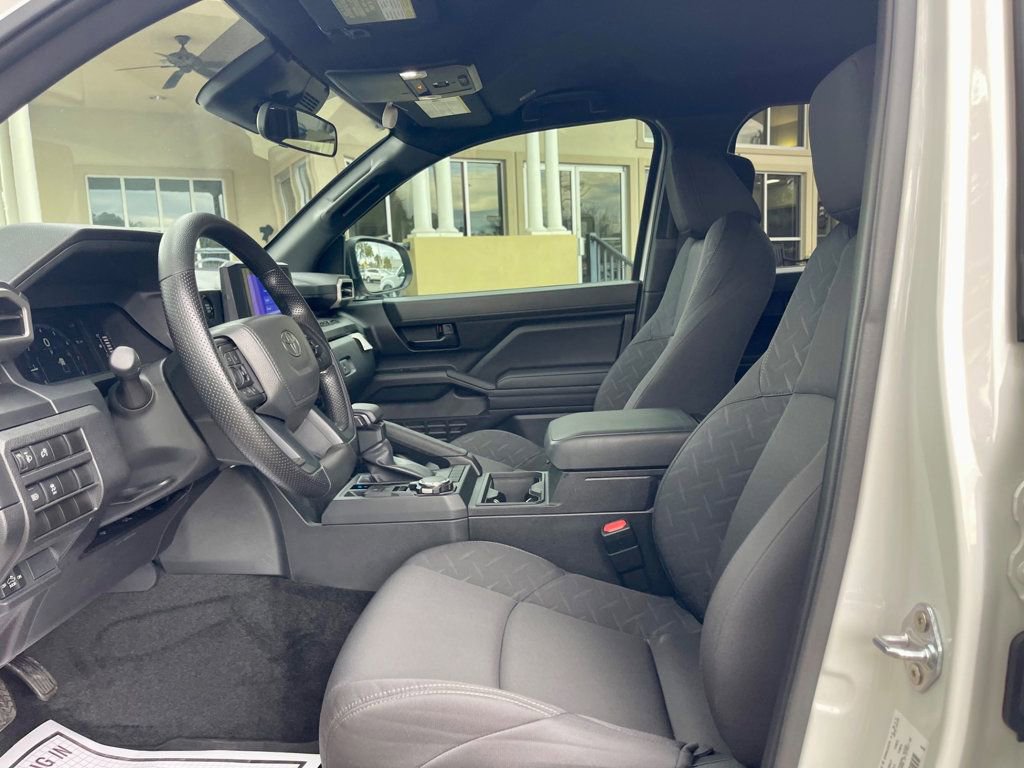 Used 2025 Toyota Tacoma SR image 11