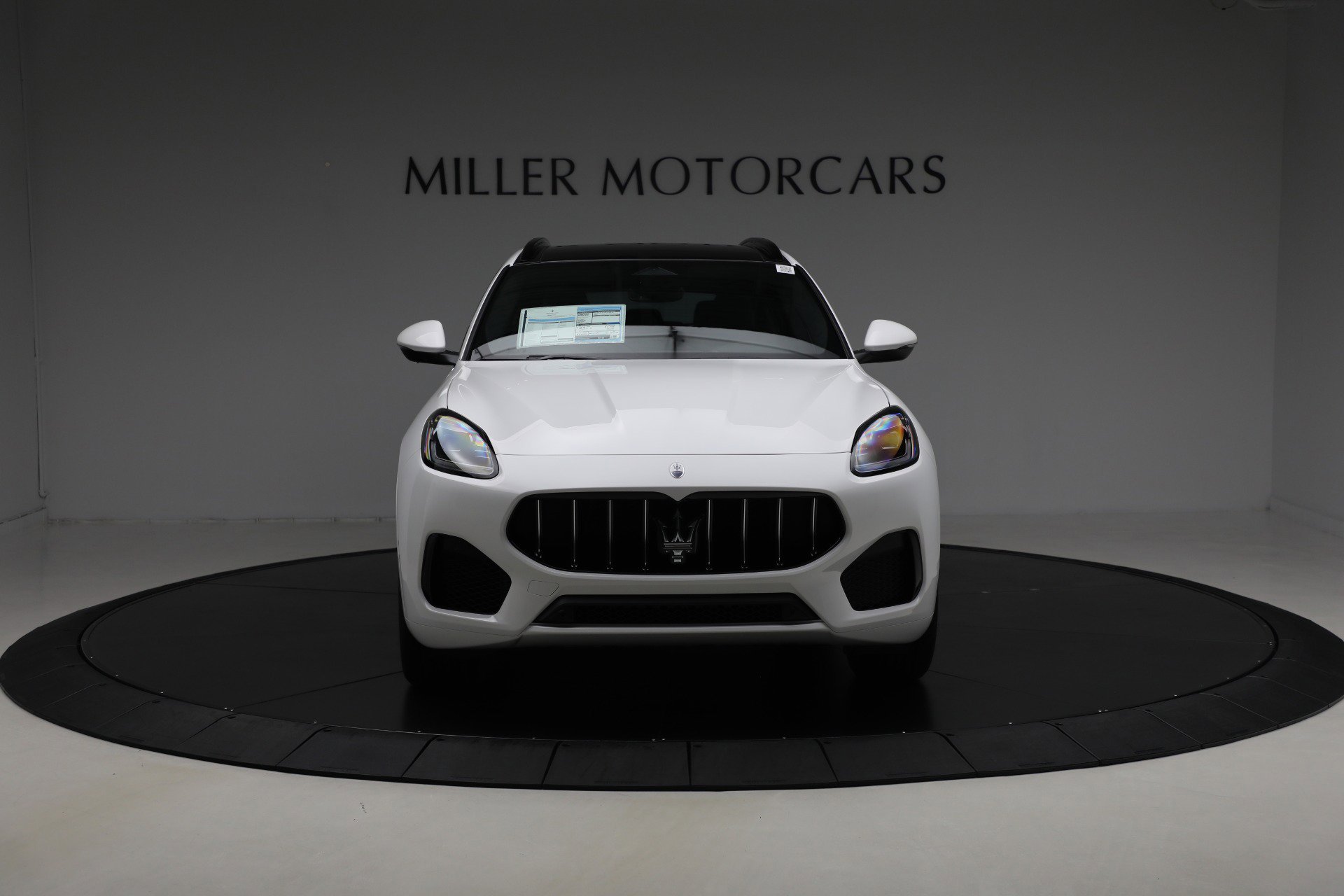 New 2025 Maserati Grecale GT image 12