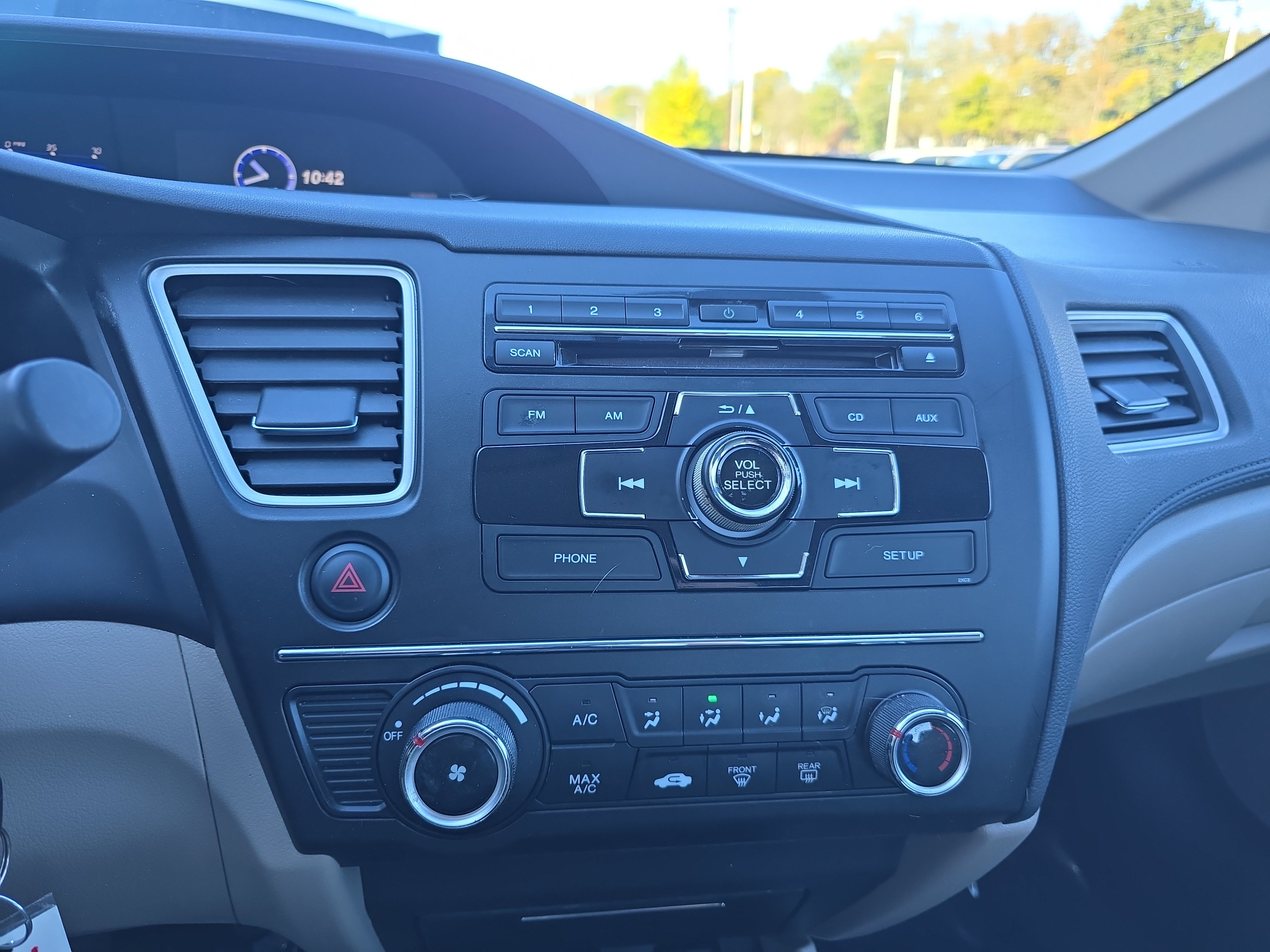 Used 2015 Honda Civic LX image 9