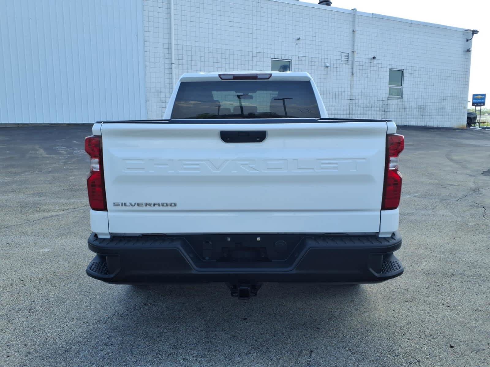 Used 2021 Chevrolet Silverado 1500 W/T w/ WT Value Package AWD/4WD image 9