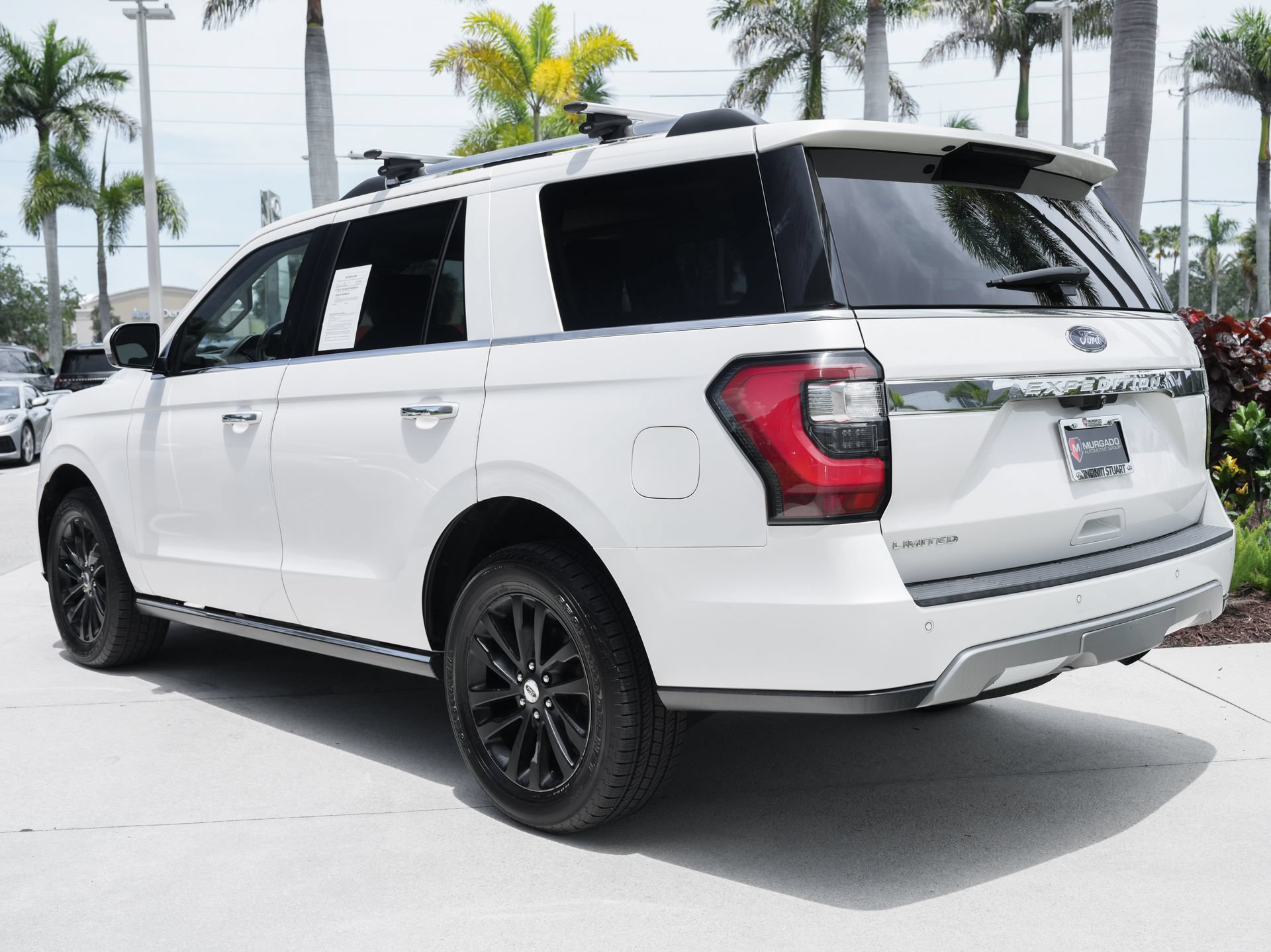 Used 2019 Ford Expedition Limited w/ Equipment Group 301A RWD image 23