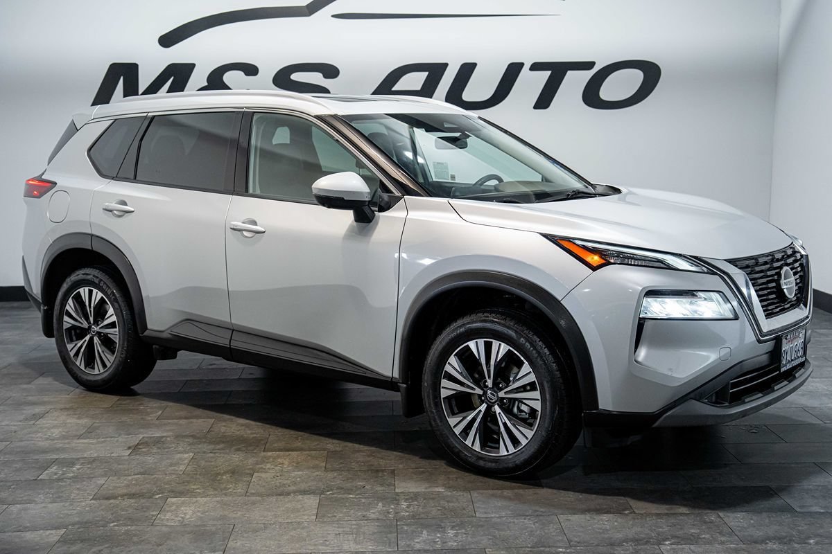 Used 2021 Nissan Rogue SV w/ Premium Package AWD/4WD image 6