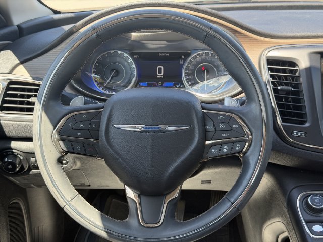 Used 2016 Chrysler 200 C w/ Premium Group FWD image 26