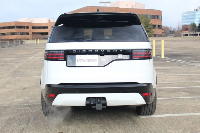 Used 2025 Land Rover Discovery Dynamic SE image 7