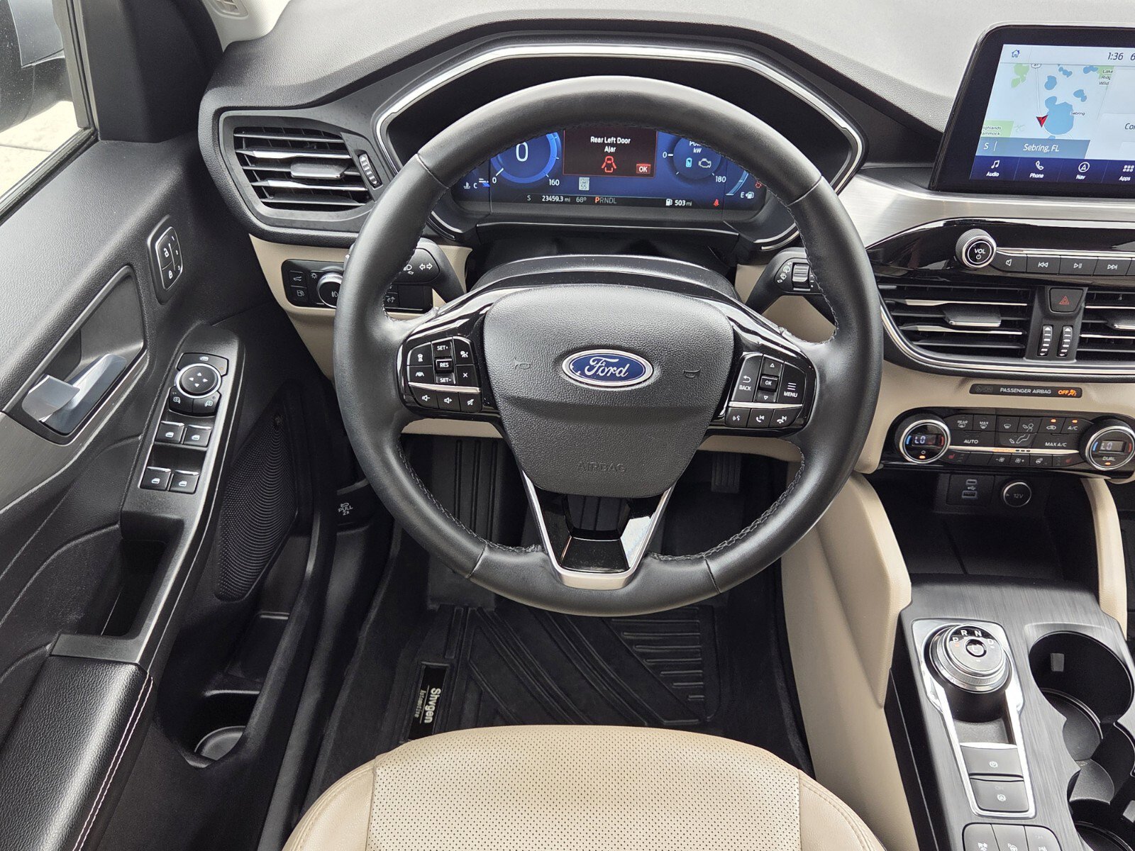 Used 2021 Ford Escape Titanium image 6