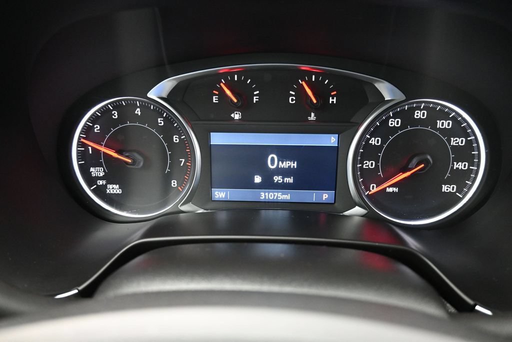 Used 2025 Chevrolet Blazer LT FWD image 13