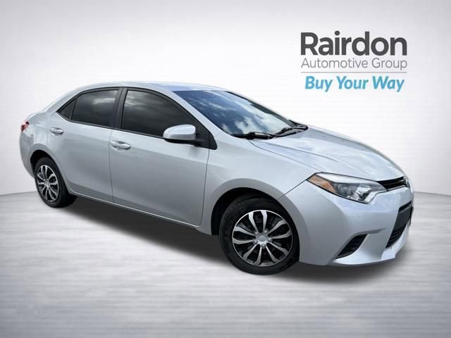 Used 2014 Toyota Corolla LE FWD image 1