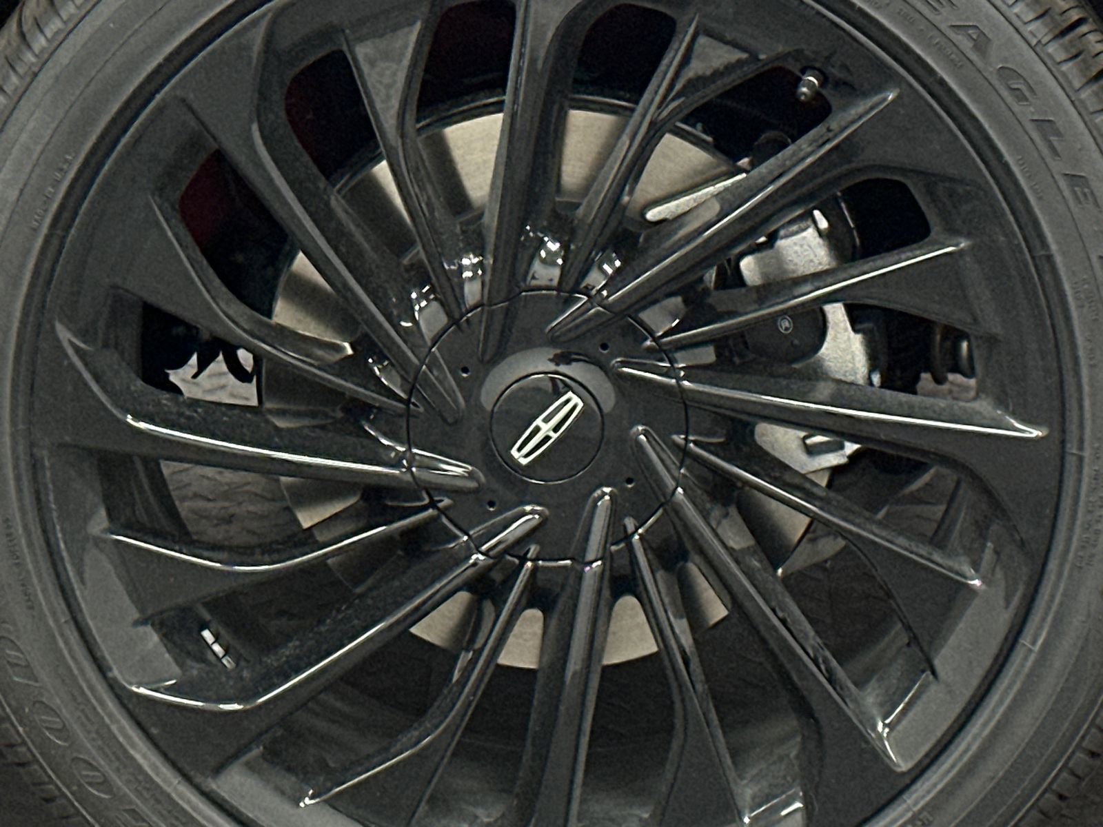 New 2026 Lincoln Aviator Reserve image 6