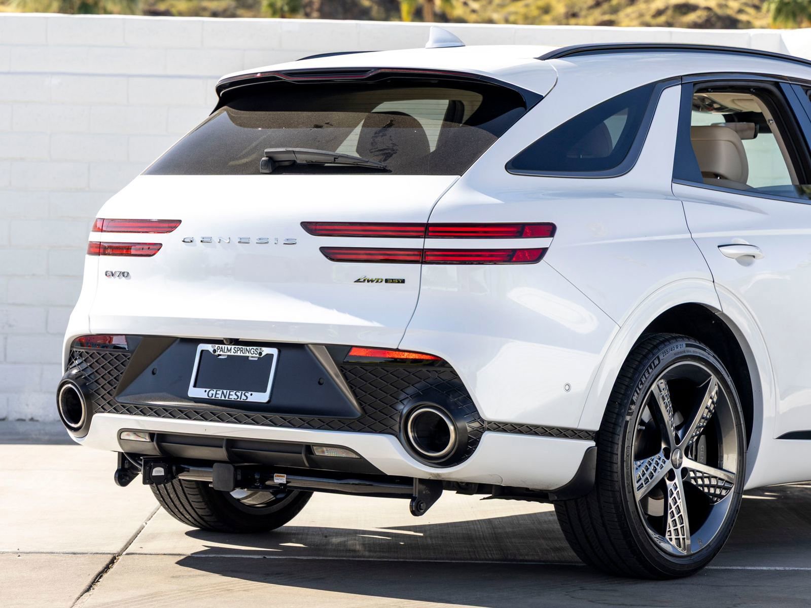 Used 2023 Genesis GV70 3.5T Sport w/ Sport Prestige Package image 11