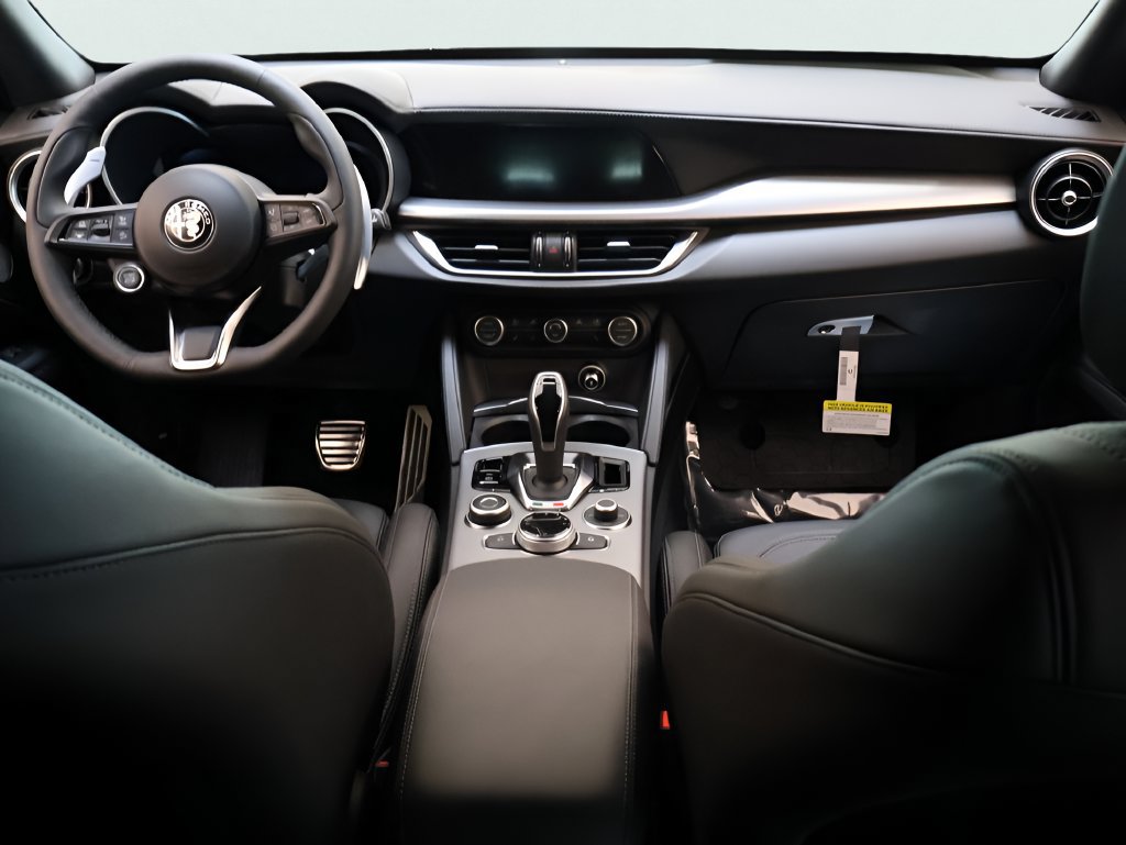 New 2026 Alfa Romeo Stelvio Sprint AWD/4WD image 16