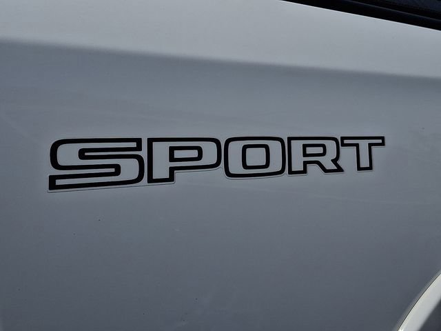 Used 2021 RAM 1500 Laramie AWD/4WD image 9