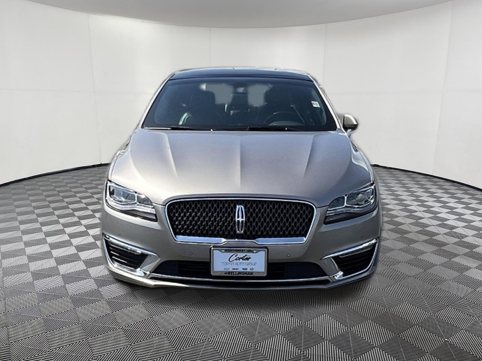 Used 2020 Lincoln MKZ Reserve w/ Luxury Package FWD image 2