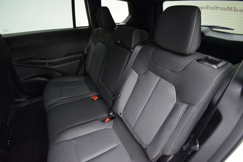 New 2026 Jeep Cherokee Laredo AWD/4WD image 34