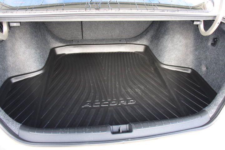 Used 2020 Honda Accord EX-L image 16