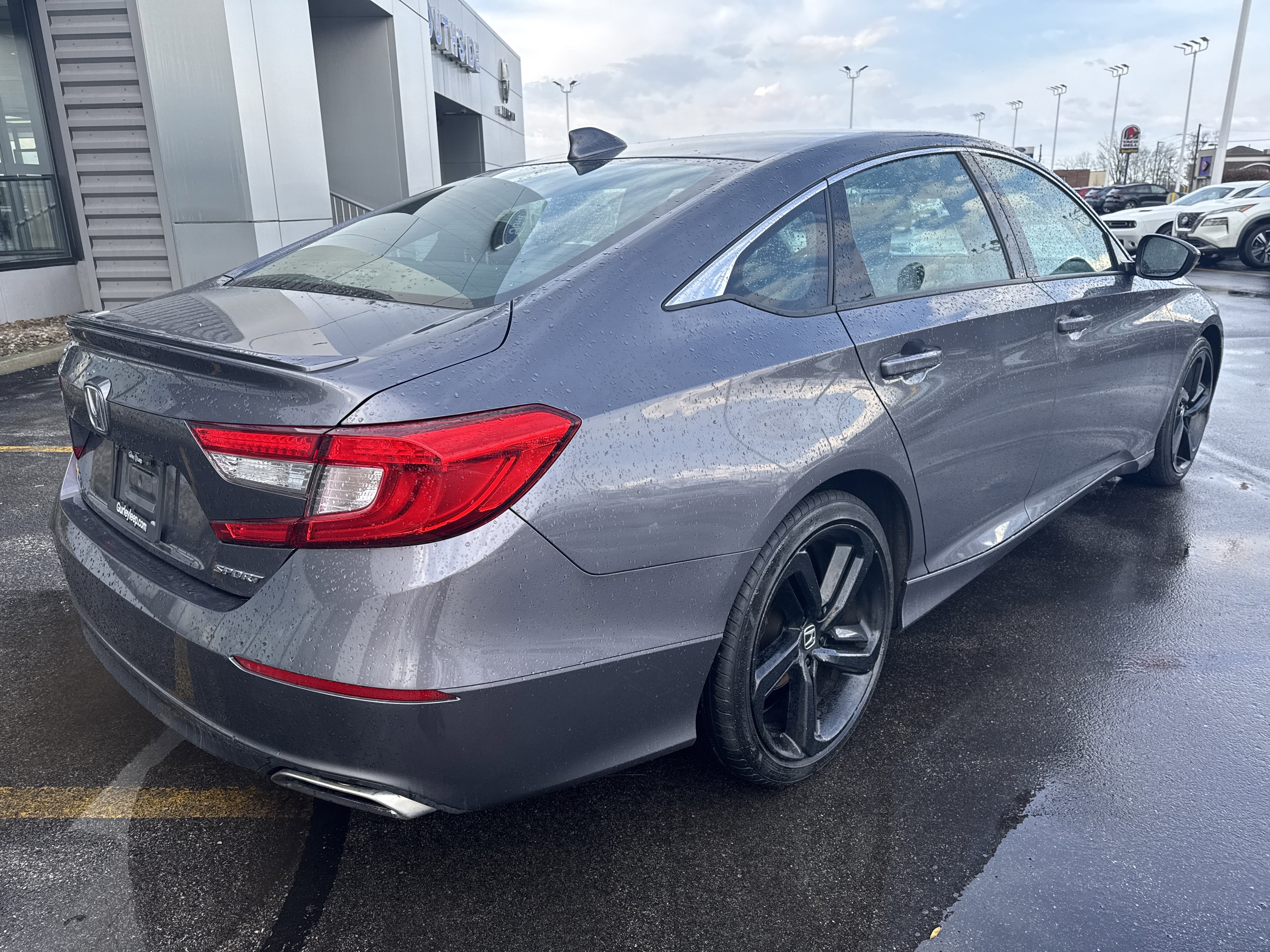 Used 2020 Honda Accord Sport image 7