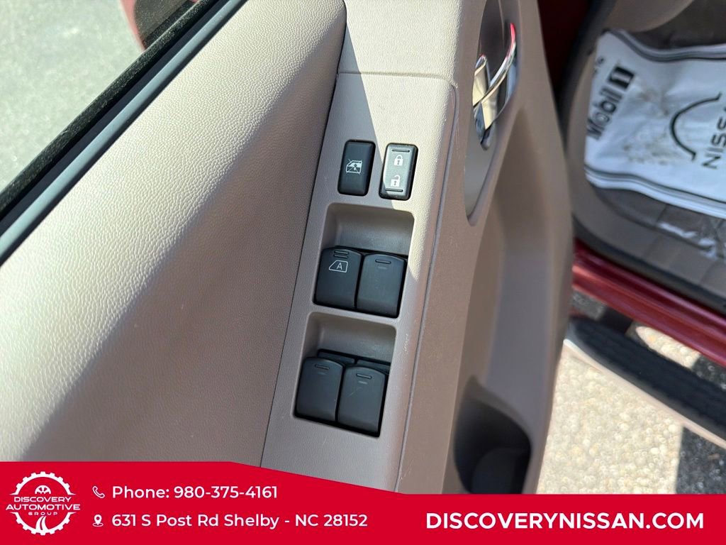 Used 2016 Nissan Frontier SV w/ SV Value Truck Package image 11