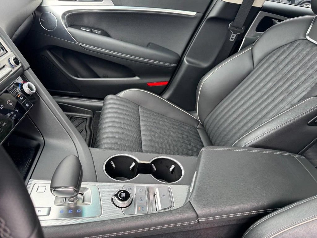Certified 2026 Genesis G70 2.5T Prestige AWD/4WD image 14