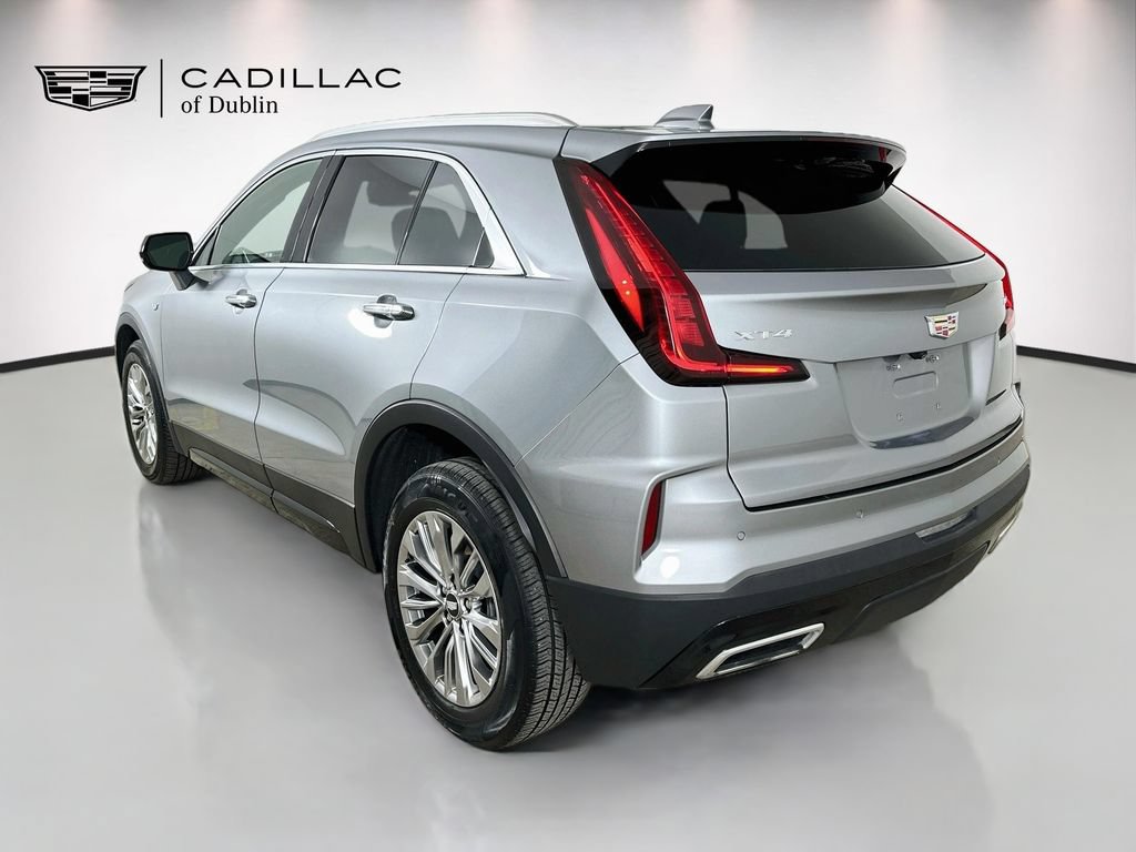 Used 2024 Cadillac XT4 Premium Luxury FWD image 7