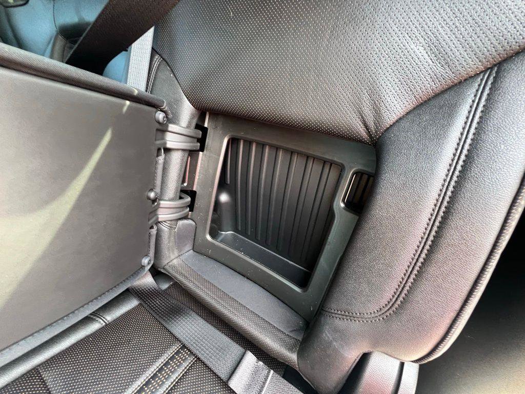 Used 2023 Chevrolet Silverado 1500 High Country w/ Technology Package image 21