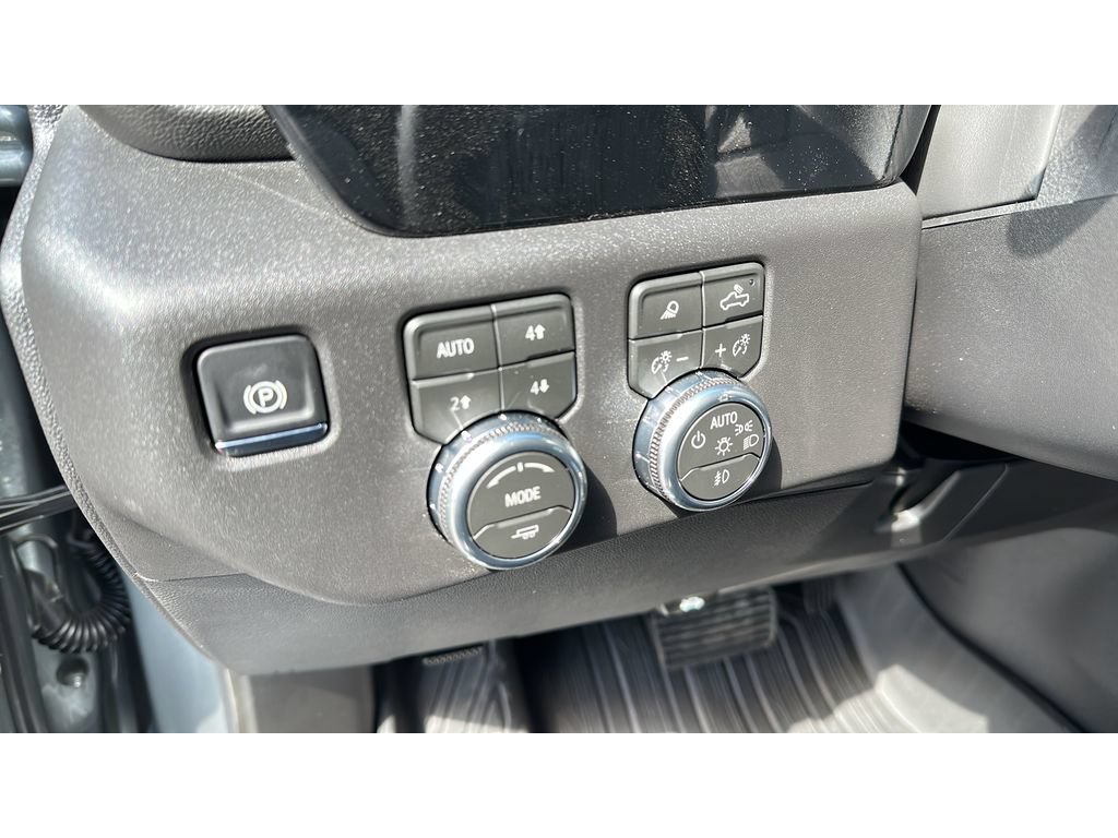 New 2026 GMC Sierra 1500 Elevation w/ Elevation Premium Package AWD/4WD image 21