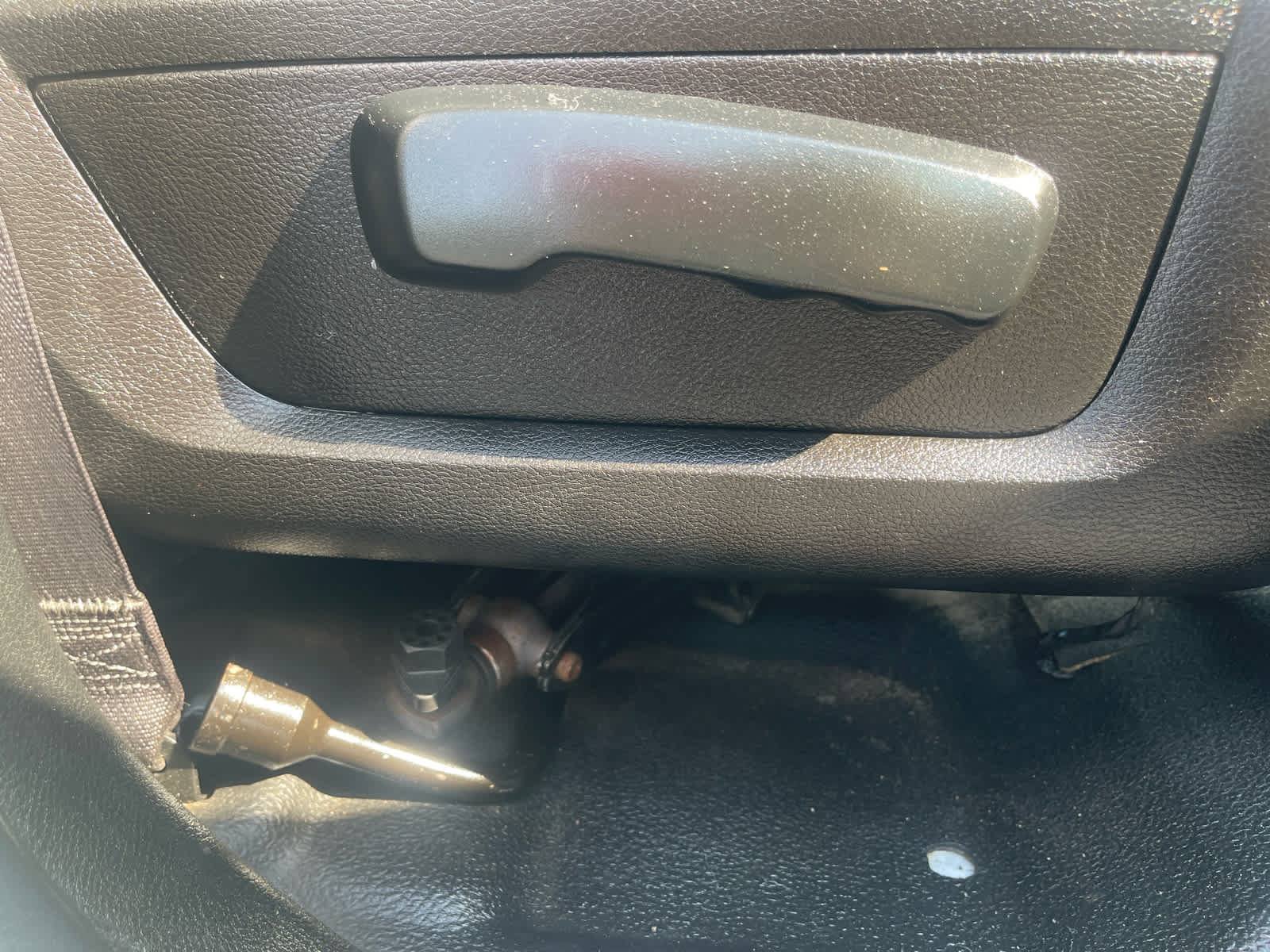 Used 2019 RAM 1500 Classic SLT w/ Protection Group AWD/4WD image 34