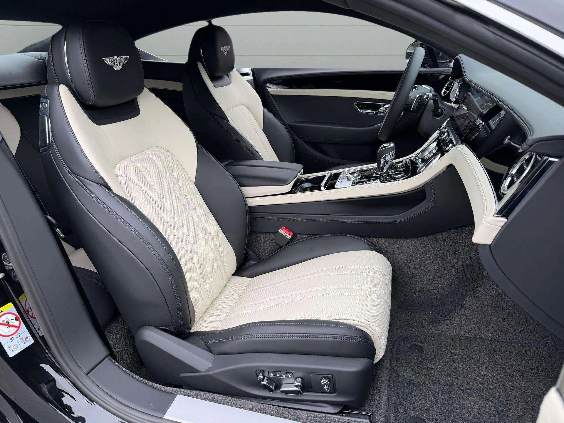 New 2026 Bentley Continental GT AWD/4WD image 39