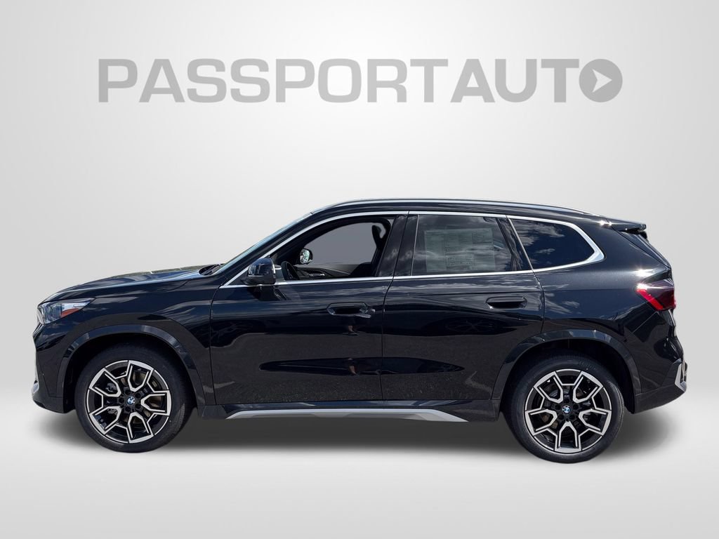 New 2026 BMW X1 xDrive28i w/ Technology Package AWD/4WD image 3