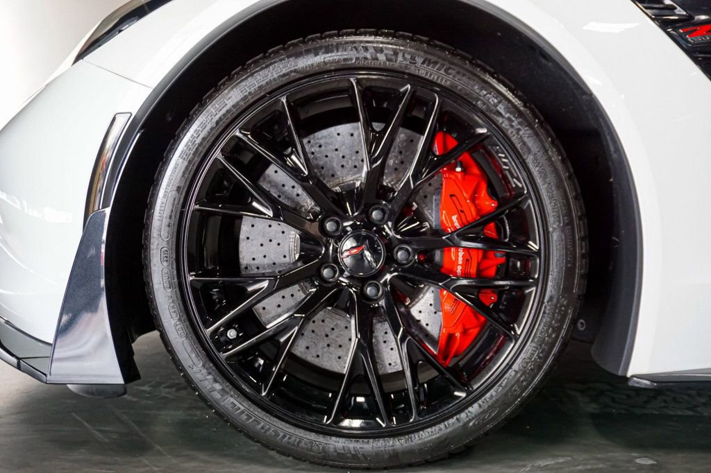 Used 2017 Chevrolet Corvette Z06 w/ Z07 Performance Package image 47